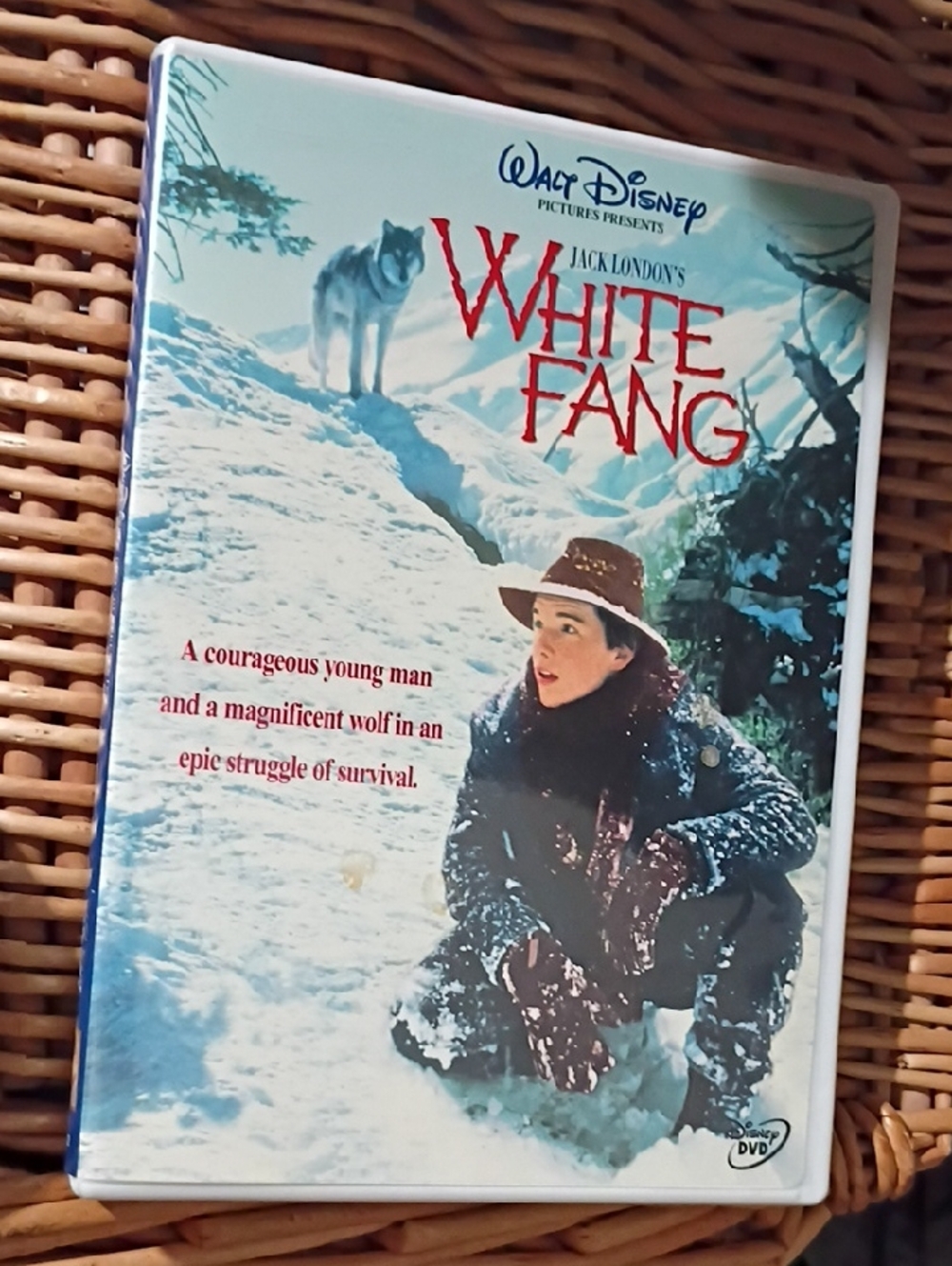 Disney White Fang DVD - White, Red, Blue